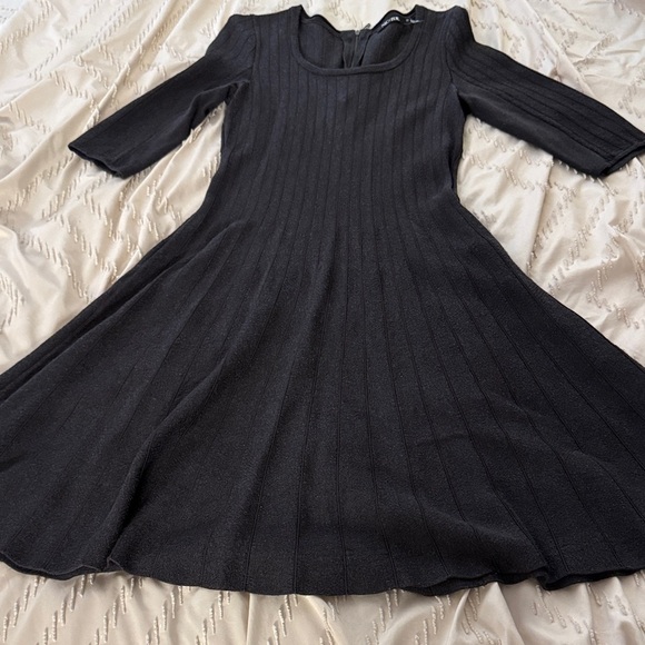 NIC+ZOE Dresses & Skirts - Elegant Dark Grey Ribbed Dress